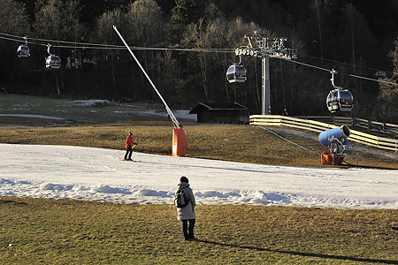 Garmisch-Partenkirchen, Kochelbergabfahrt, 29.12.2015 Garmisch-Partenkirchen, Kochelbergabfahrt, 29.12.2015